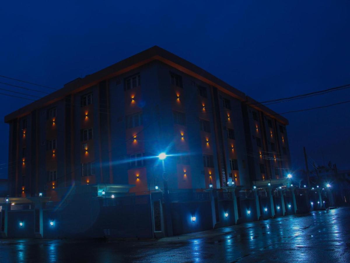Six Diamond Hotel Икея Экстерьер фото