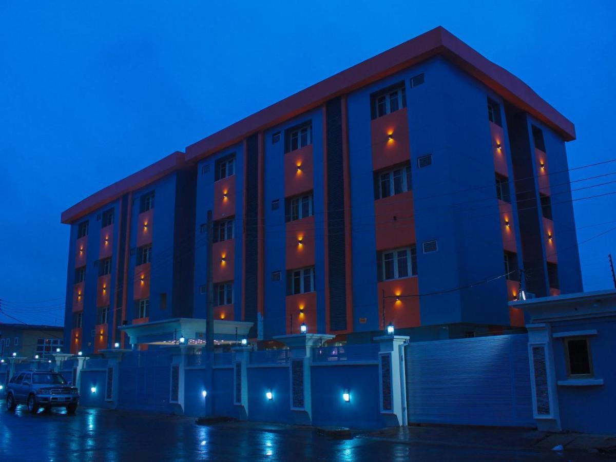 Six Diamond Hotel Икея Экстерьер фото